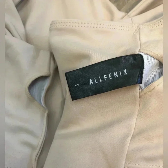 NWOT ALLFENIX Weekend Sports Bra (Nude) - Picture 6 of 6